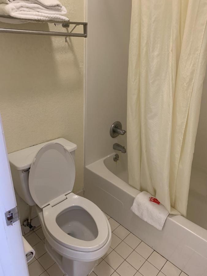 Econo Lodge Dothan Kültér fotó